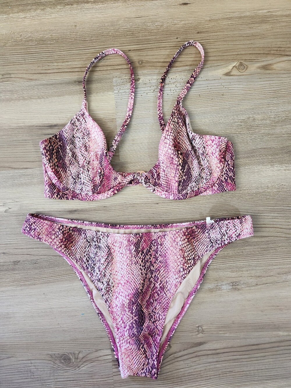 Shade & Shore 34C Pink Snakeskin Bikini Top and Medium Extra Cheeky Bottoms